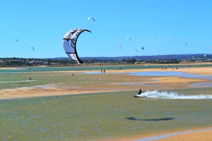 small Spot Kitesurf, Picture of Alvor